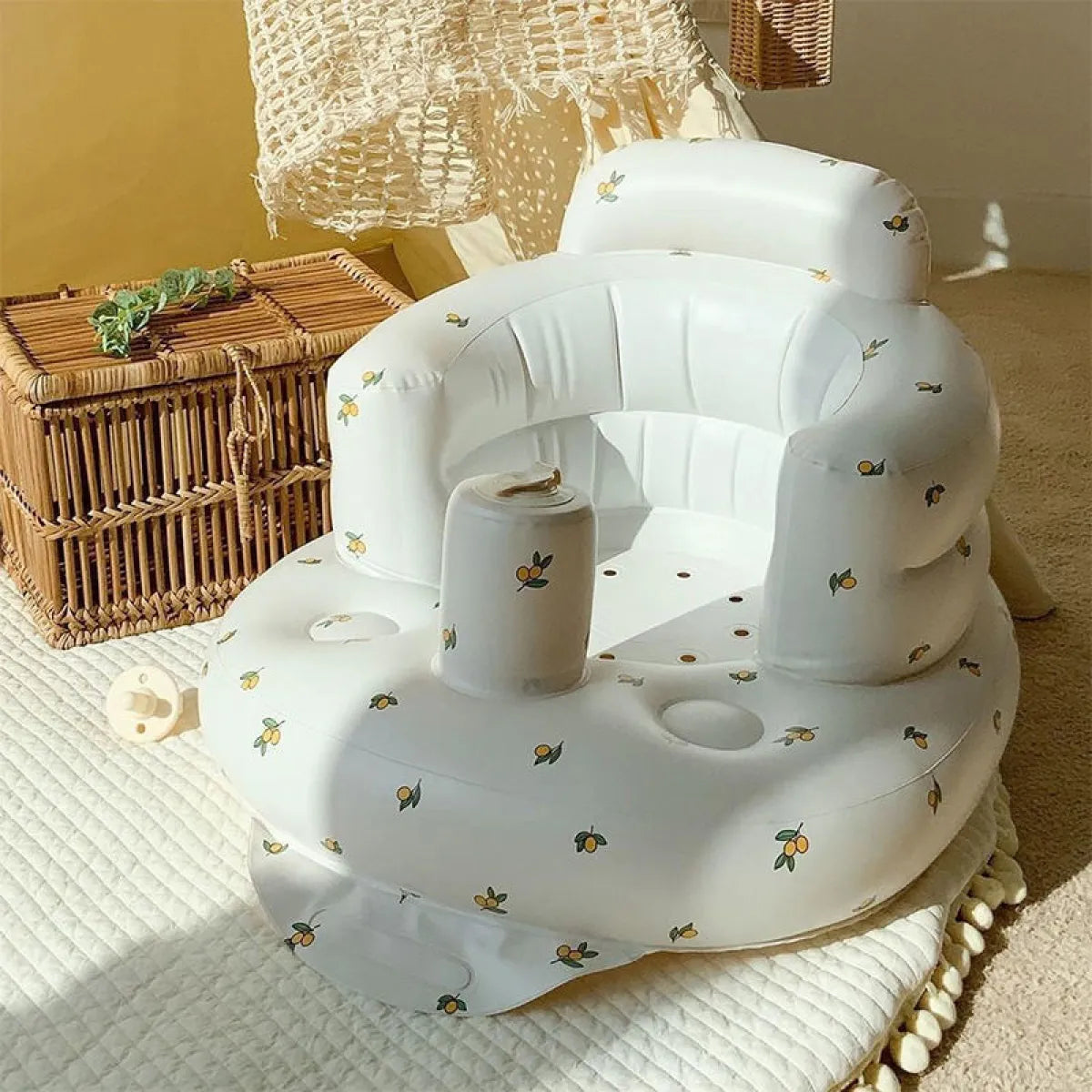 Compact Inflatable Baby Seat